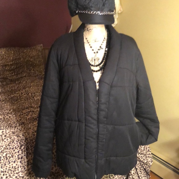 Urban Outfitters Jackets & Blazers - URBAN OUTFITTERS Quilted Zip Up Puffer Jacket Coat